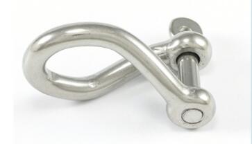 Twisted Shackle